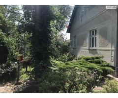 Продаж добротного цегляного будинку у с. Верхні Станівці, Вижницького району Чернівецької області
